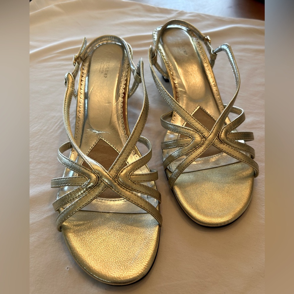 Comfort Mark Lemp gold heels Women’s size 12M. Worn only once for a wedding.
